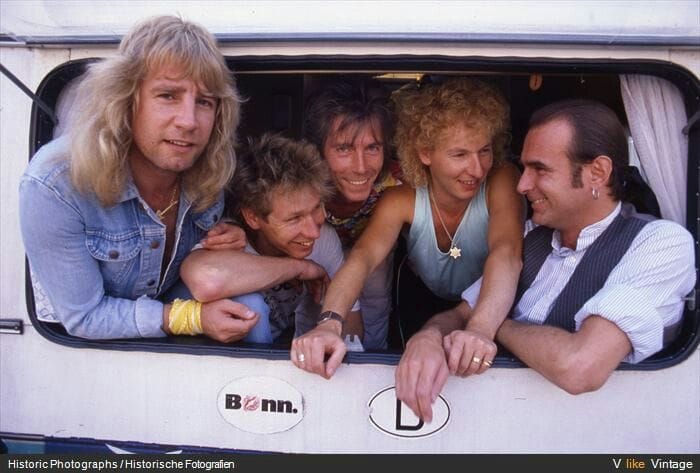Bonn (1987)